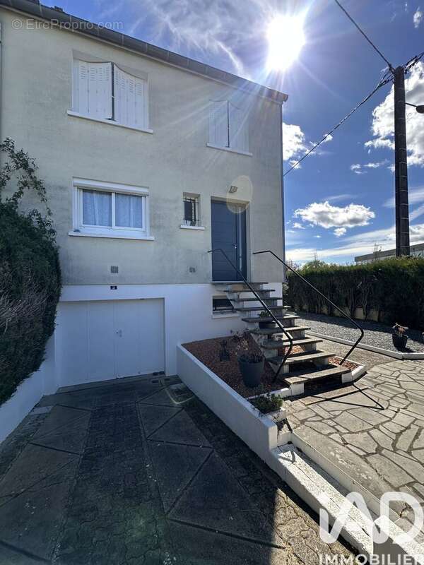 Photo 2 - Maison à ISSOUDUN