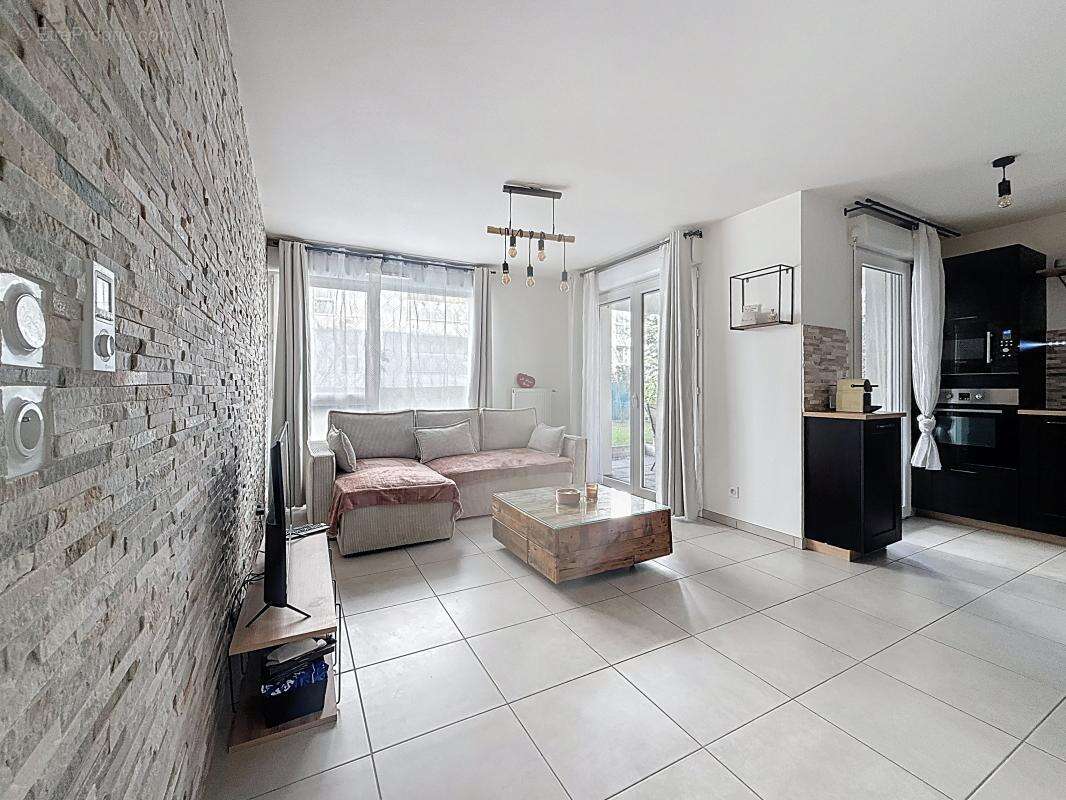 Appartement à VENISSIEUX