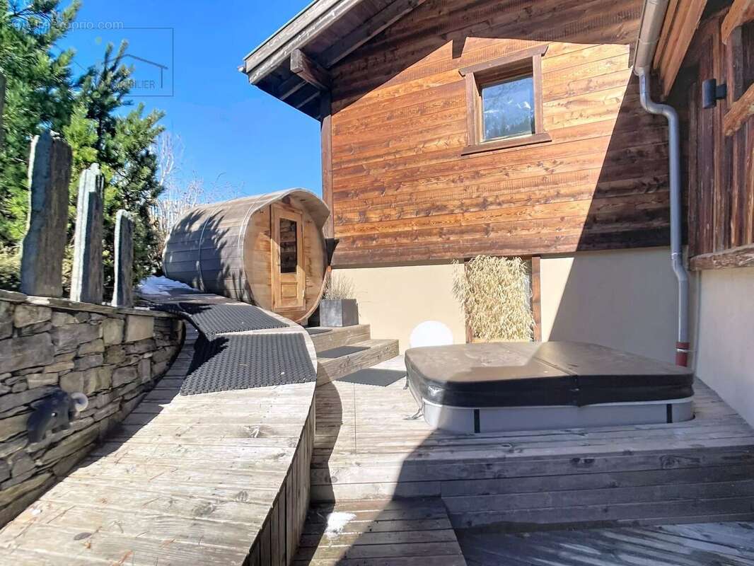 Maison à LES HOUCHES