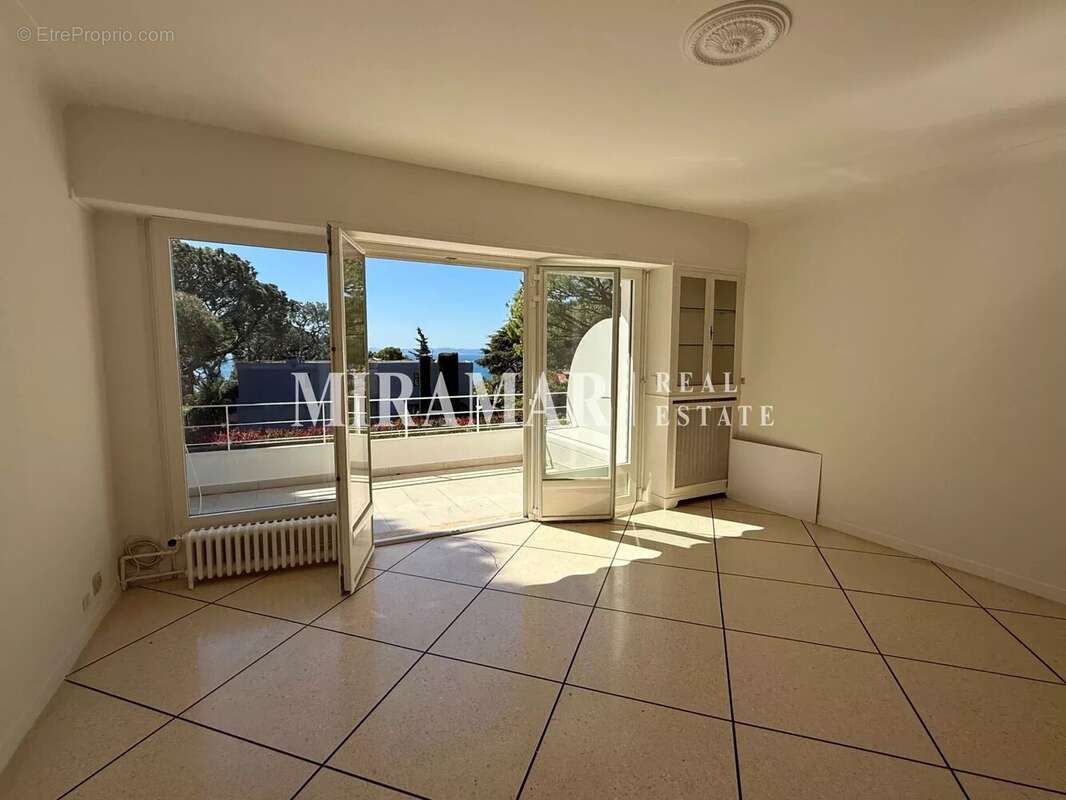 Appartement à SAINT-JEAN-CAP-FERRAT