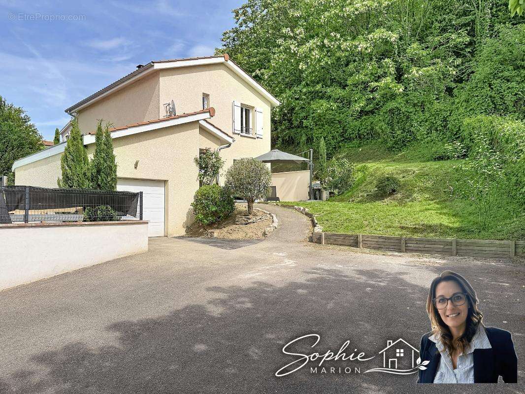 Maison à TERNAY