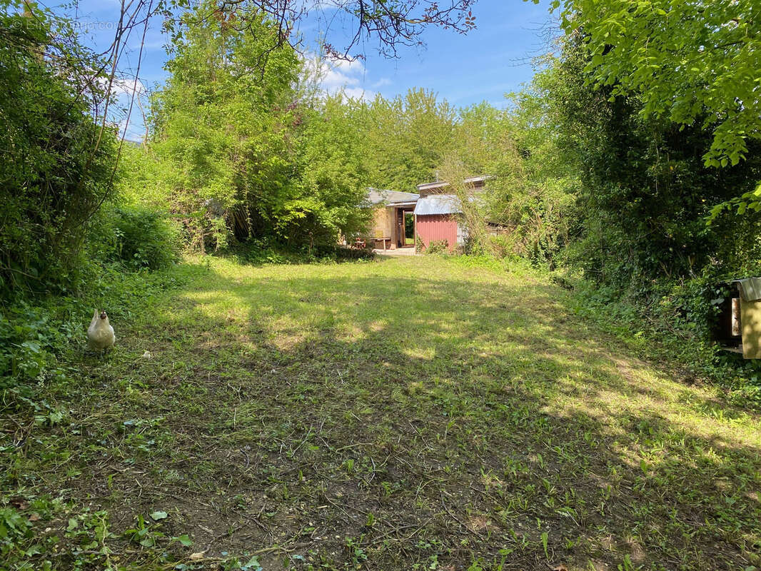 Terrain à bâtir dans la commune d'hescamps - photo 2