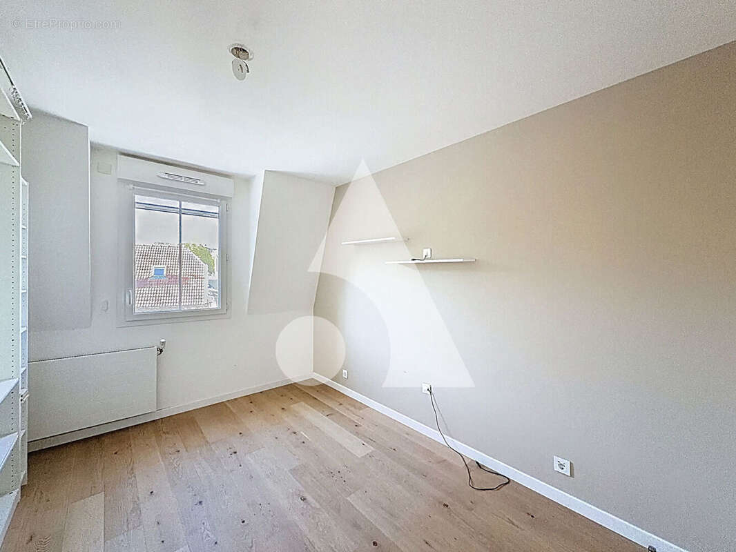 Appartement à BOUGIVAL