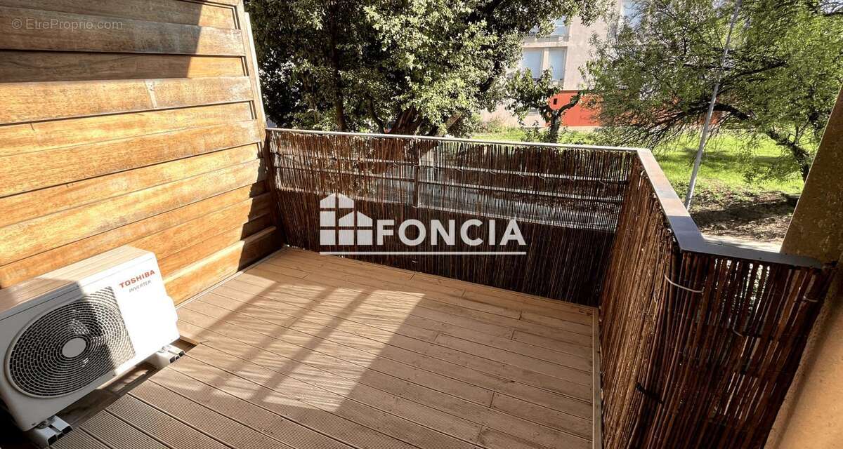 Uzès - Appartement T2 de 40 m² avec terrasse, piscine et garage - Idéal investisseur - photo 4
