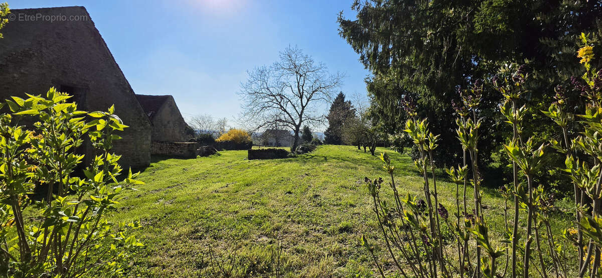 Maison à CHAMPALLEMENT
