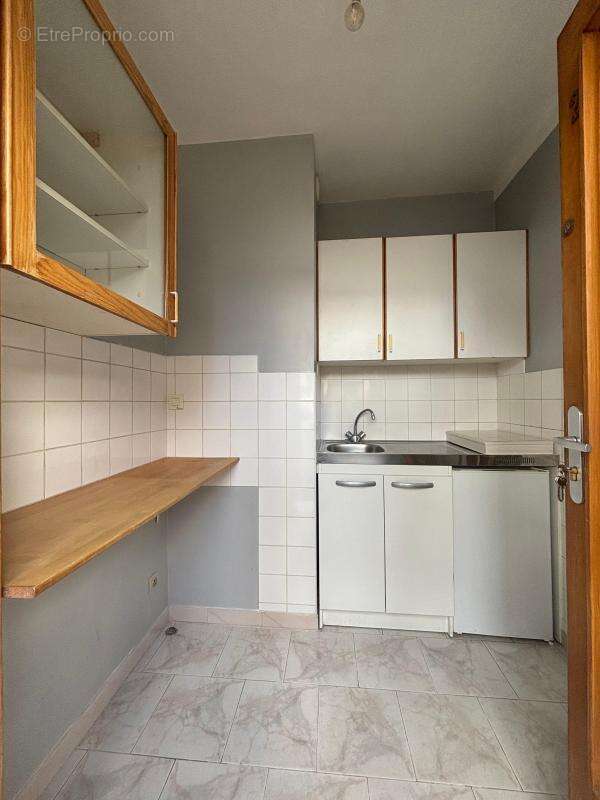 Appartement à LACROIX-SAINT-OUEN
