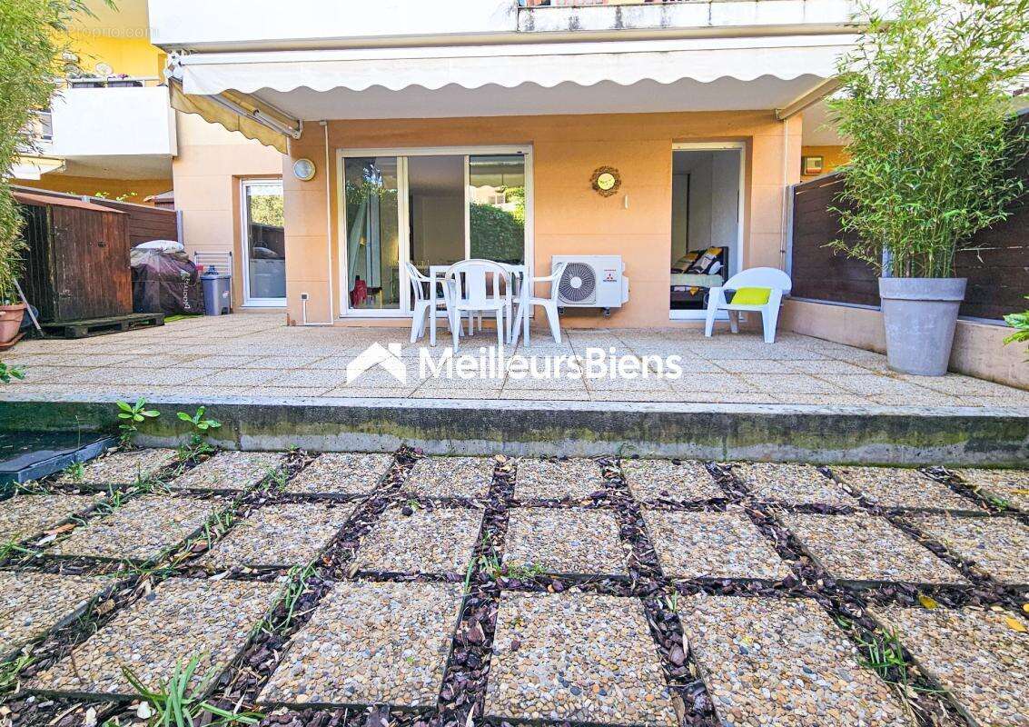 Appartement à MARSEILLE-8E