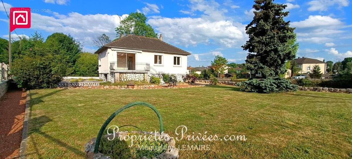 Maison à SAINT-REMY-SUR-AVRE