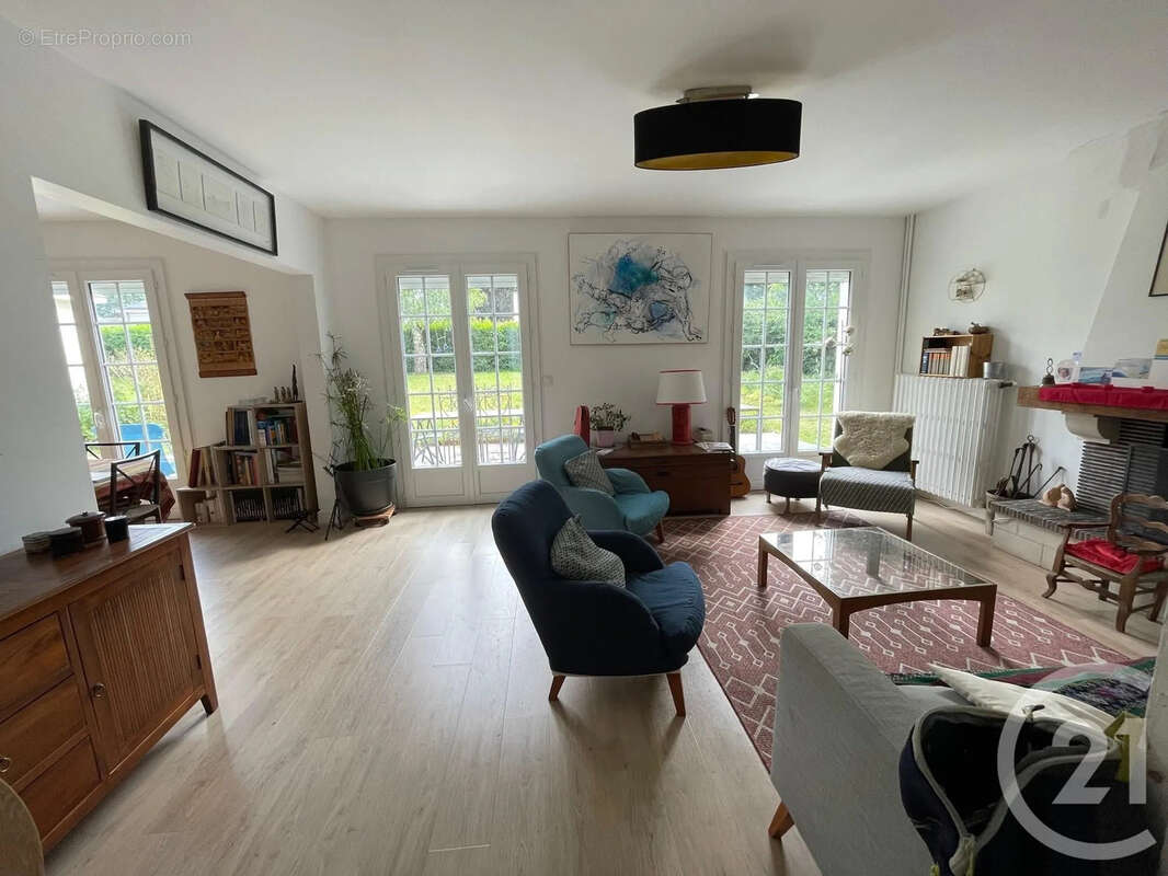 Maison à BOUCHEMAINE