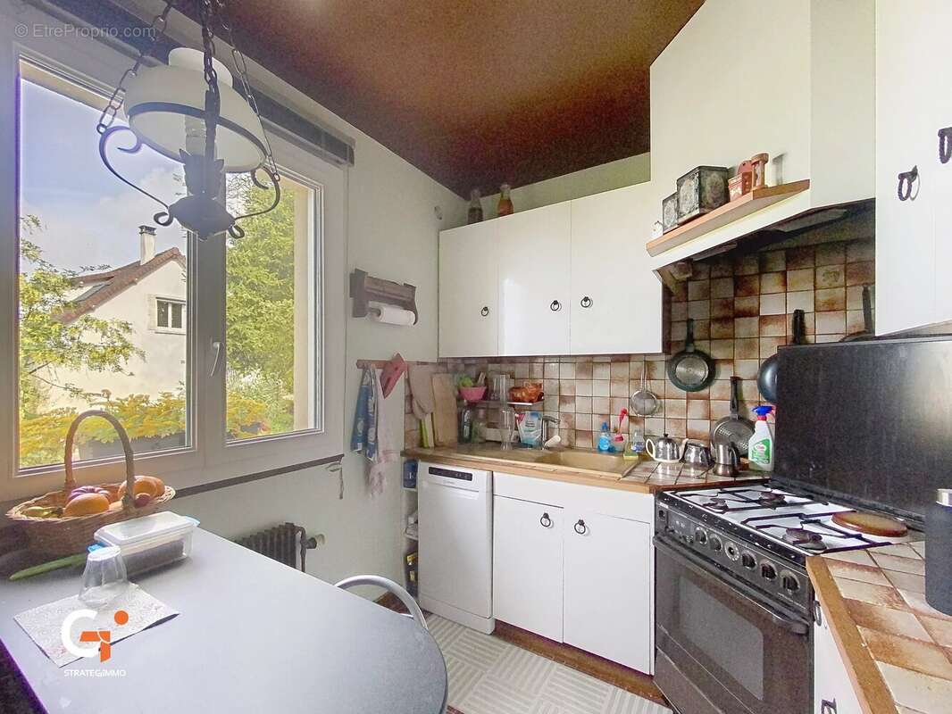 Maison à PETIT-COURONNE