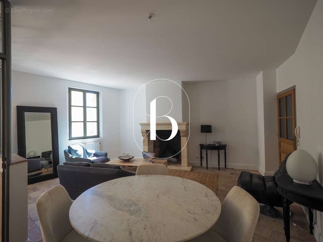 A ne pas rater, plein centre d'Uzès - photo 7