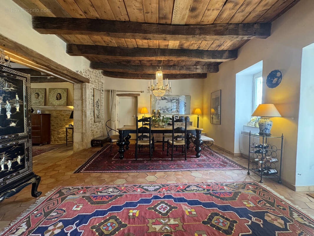 Maison à SAINT-ANDRE-DE-ROQUEPERTUIS