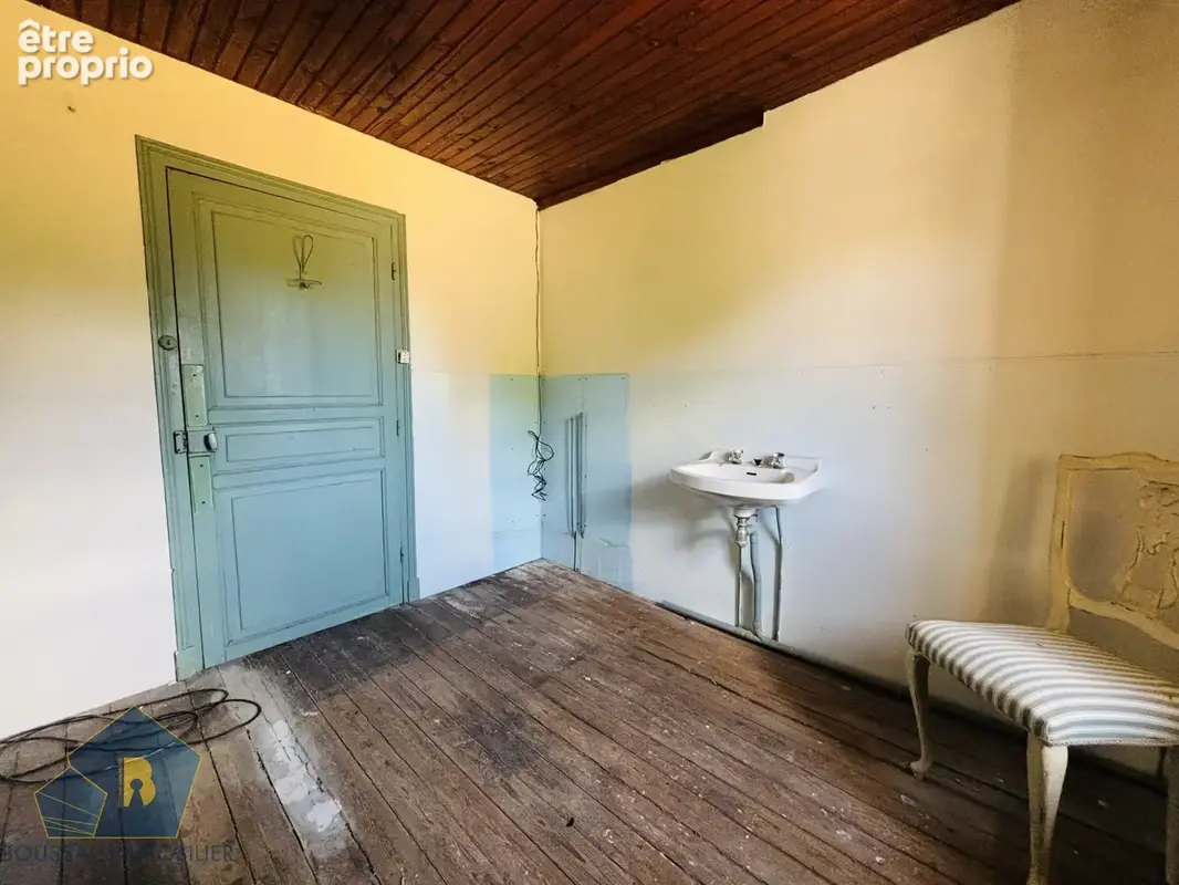 Maison de village avec 7 pièces à Saint-Silvain-Sous-Toulx - photo 10