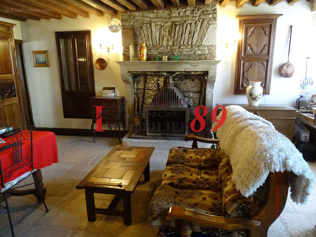 Maison à AMPILLY-LE-SEC