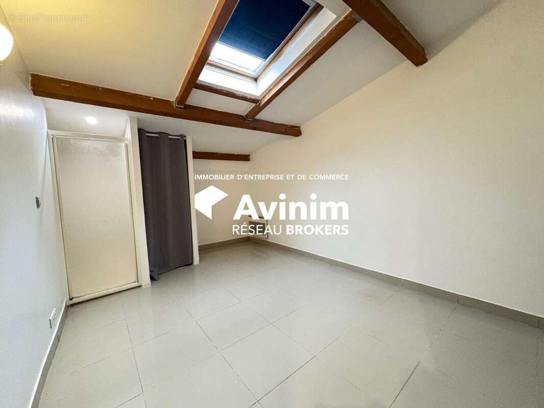 Appartement à AUBERVILLIERS