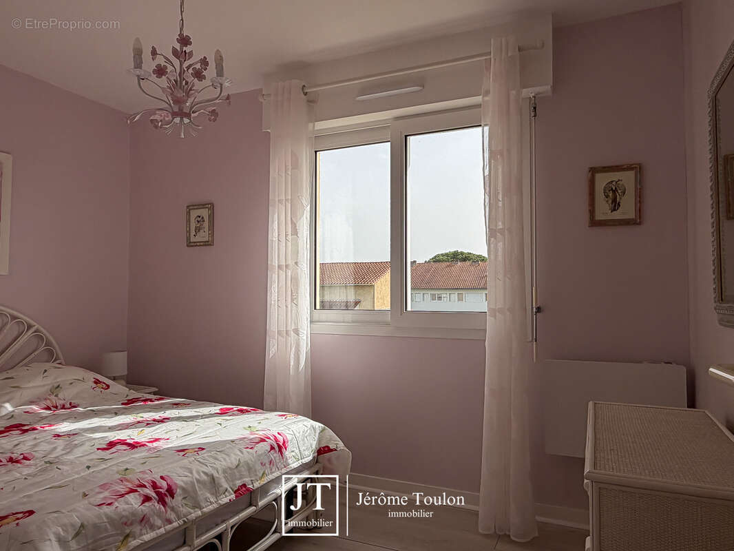 Appartement à VAUX-SUR-MER