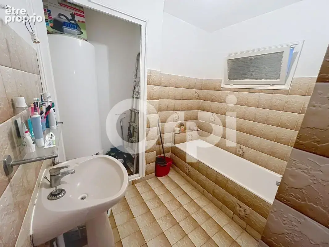 Appartement À Vendre - photo 12