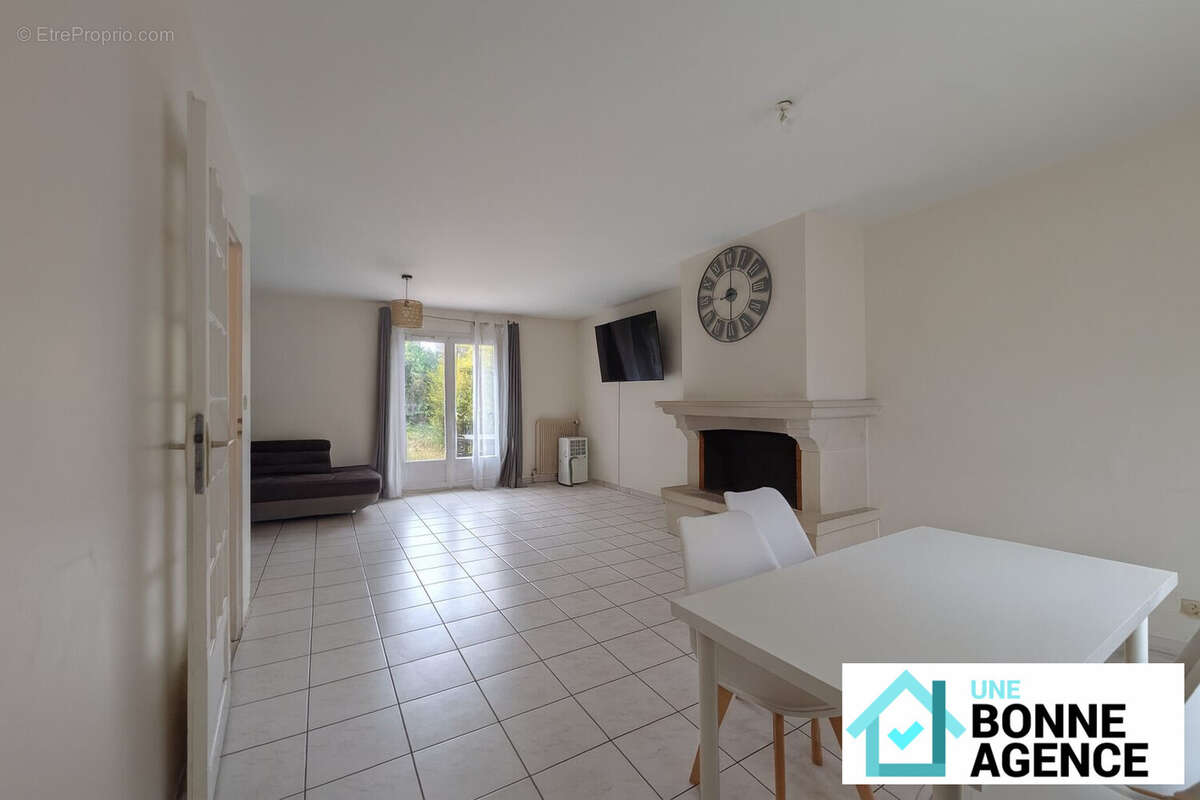 Maison à JOUE-LES-TOURS