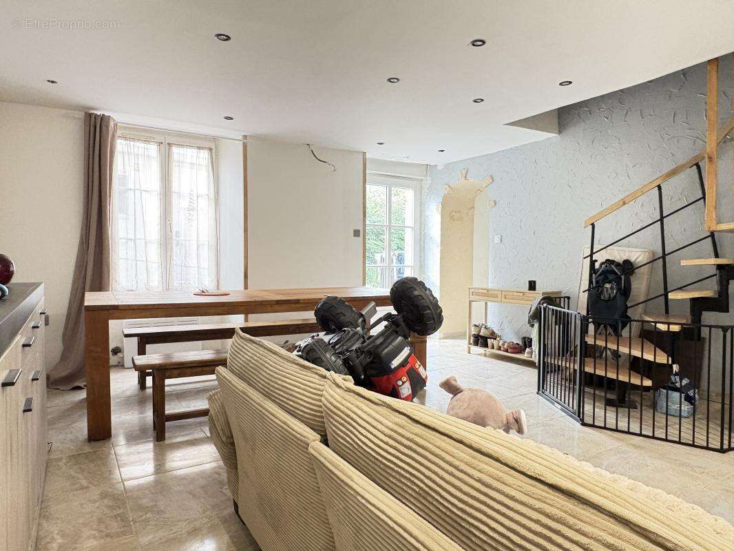 Maison 80 m² à Saint-Samson-De-Bonfosse  - photo 9