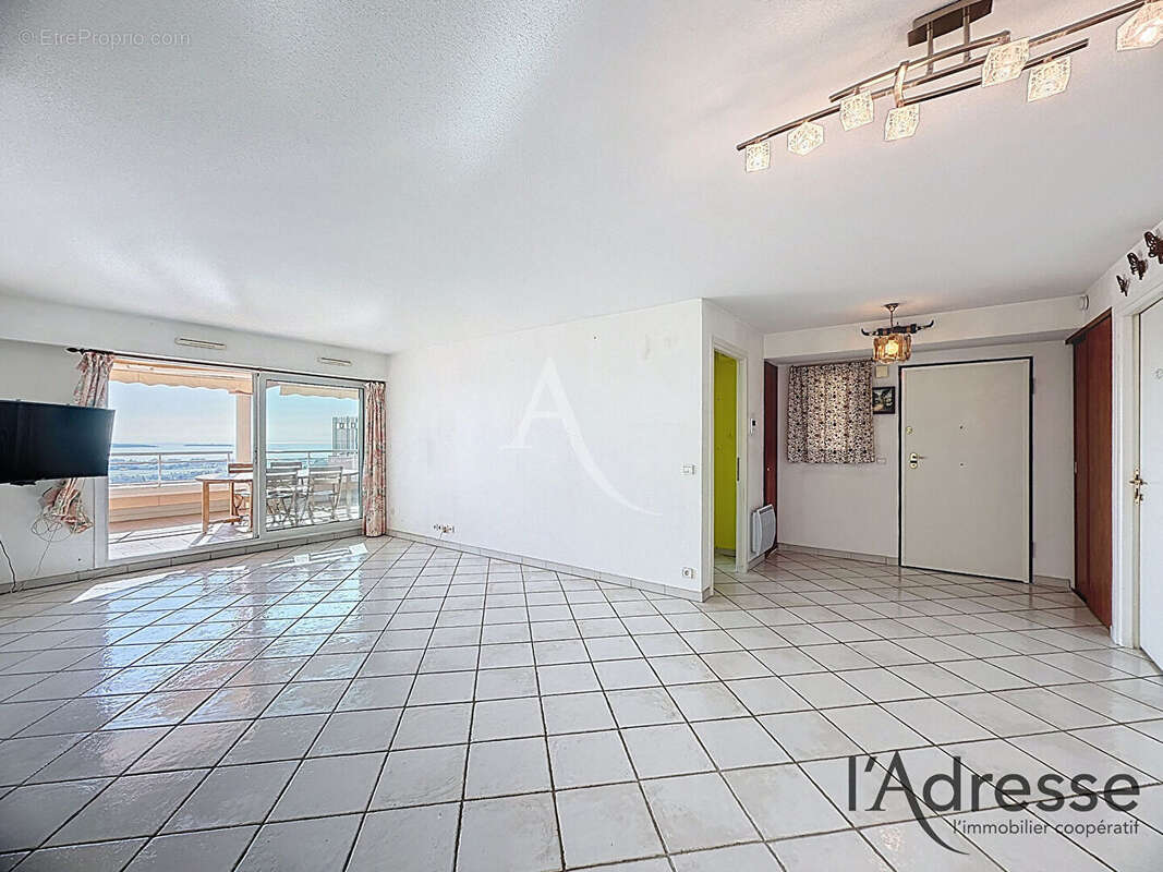 Magnifique appartement 4 pièces de 103,5m2 avec un double garage et une cave ! - photo 10