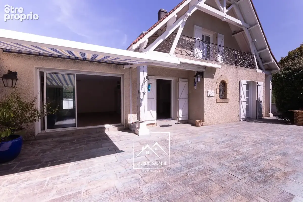 PAU (64) –  À VENDRE - Maison familiale de 213 m² - 5 chambres, bureau et piscine - photo 31
