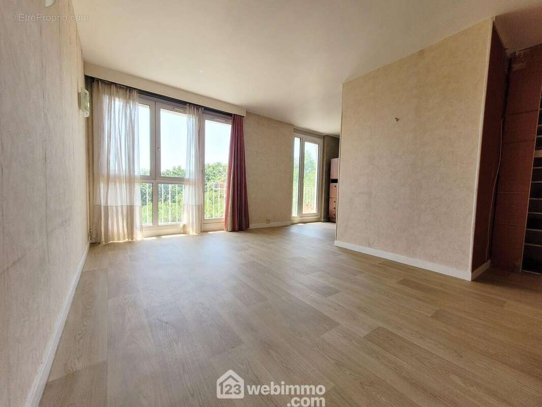 Appartement 54 m² à Cachan  - photo 182