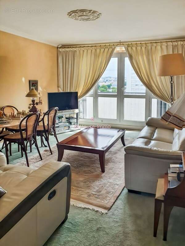 Appartement à BONNEUIL-SUR-MARNE