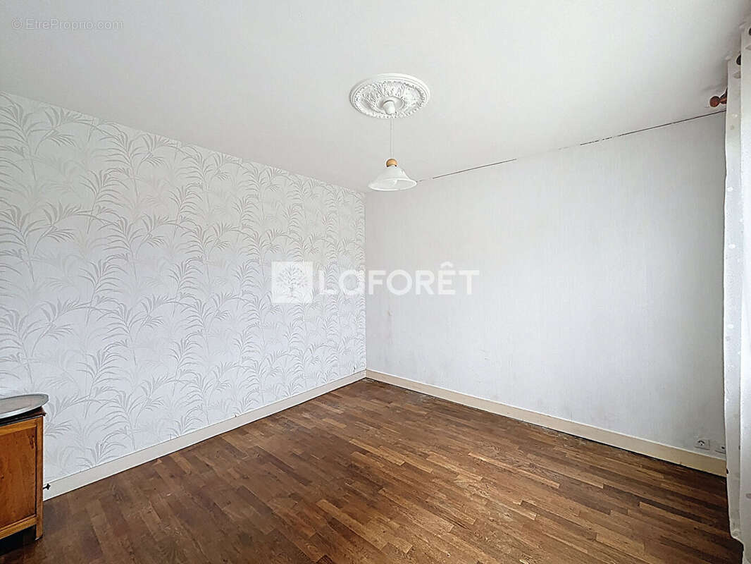 Maison à LA COULONCHE