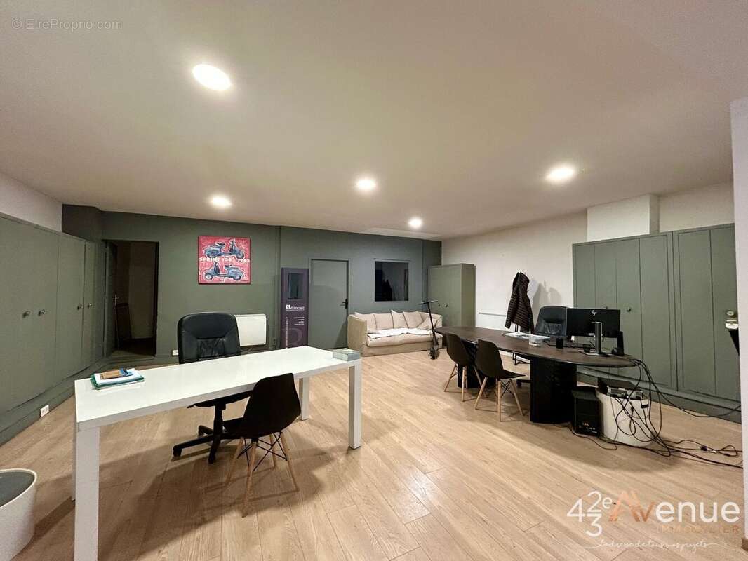 Commerce à SAINT-ETIENNE