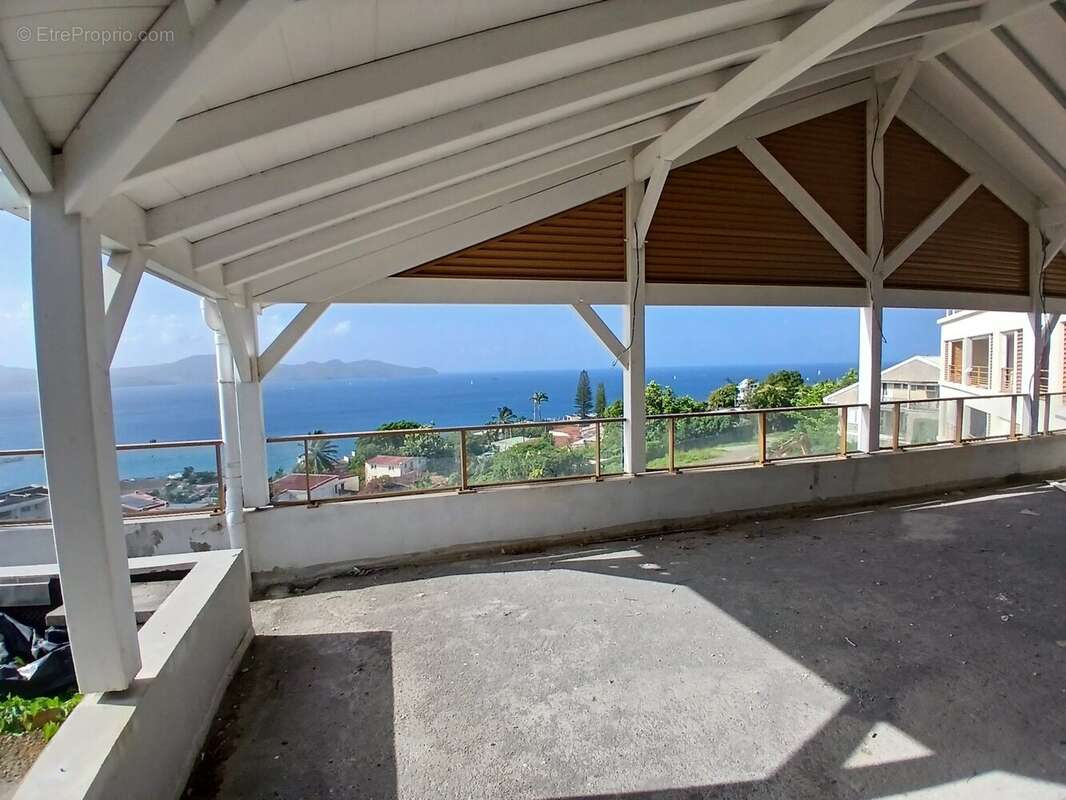 Appartement à FORT-DE-FRANCE