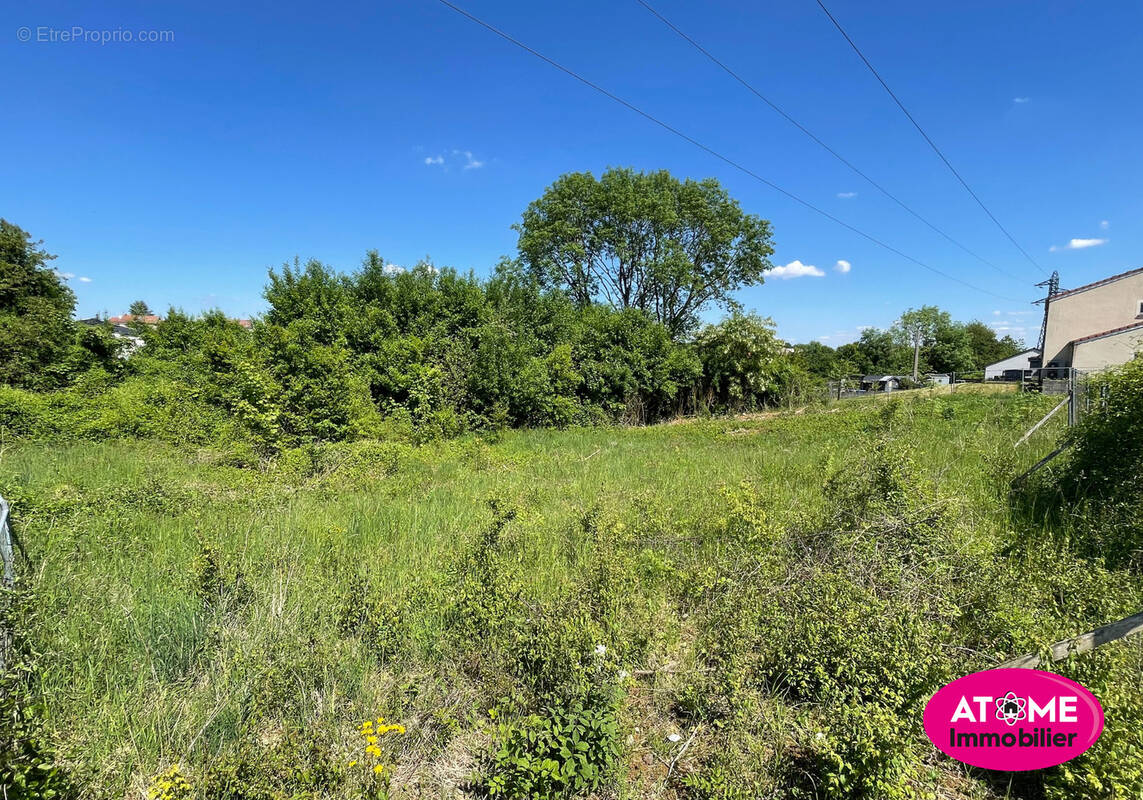 Terrain à BRIEY