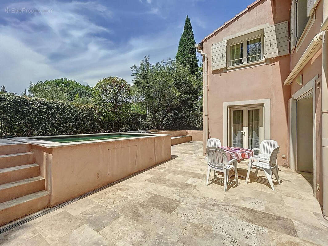 Maison à AIX-EN-PROVENCE