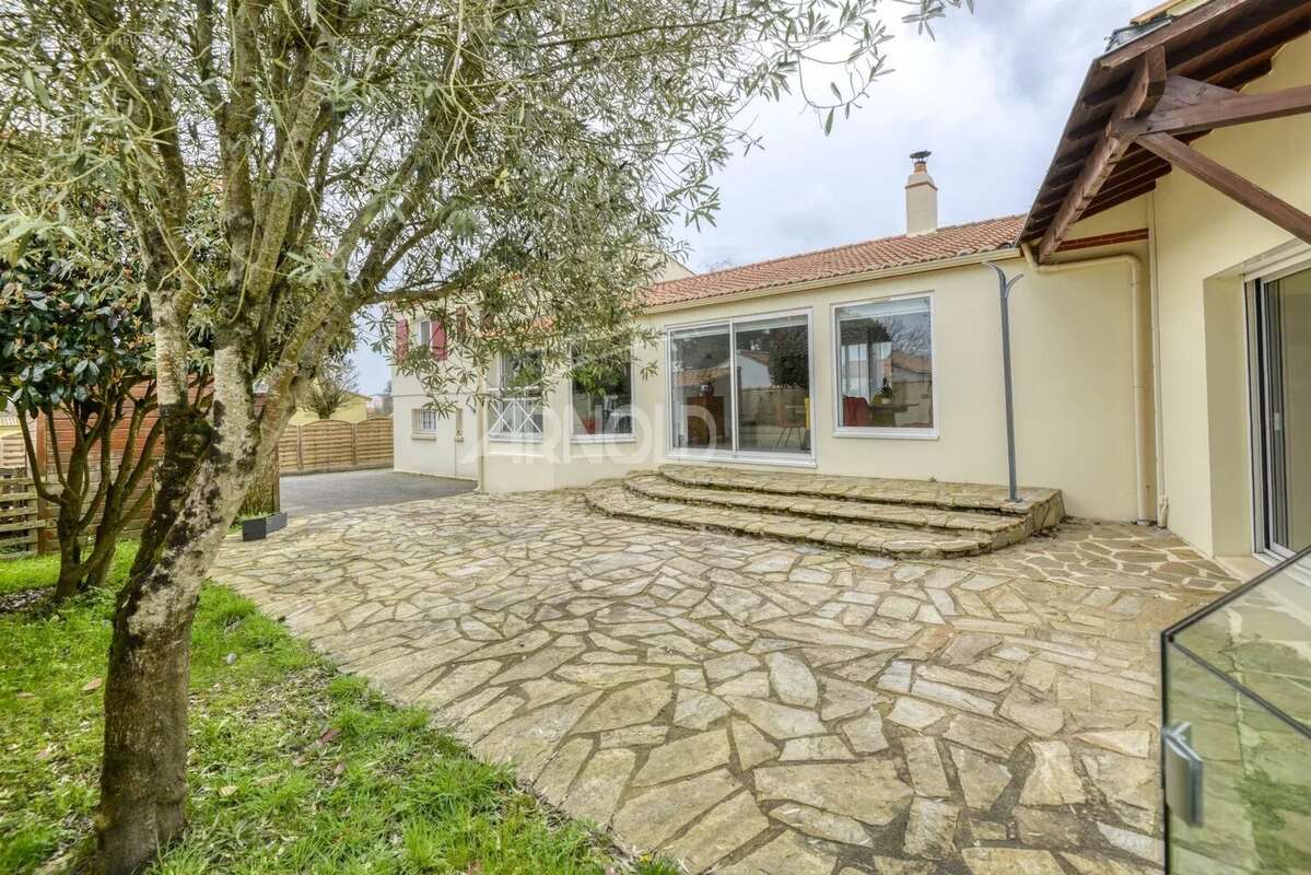 Maison à BOUAYE