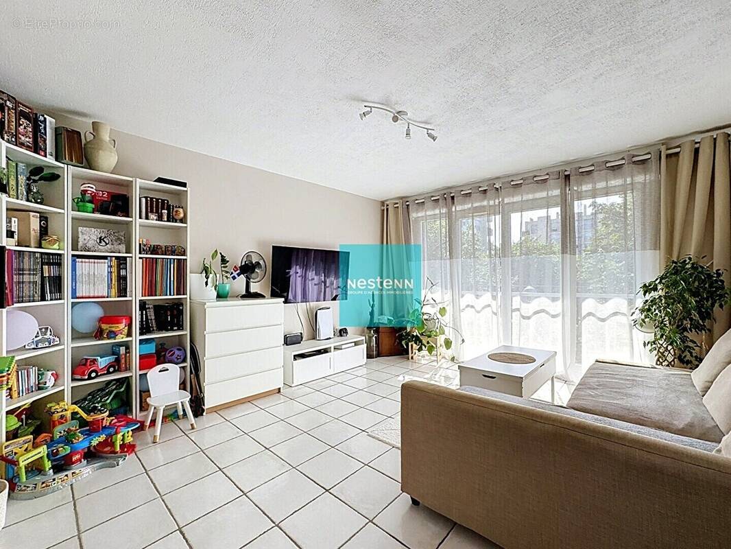 Appartement à LE PLESSIS-BOUCHARD