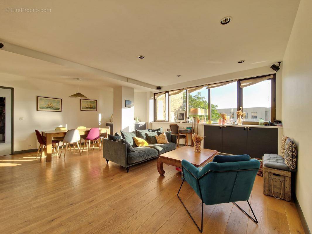 Appartement à ASNIERES-SUR-SEINE