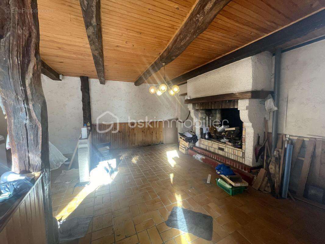 Maison à CORSEUL