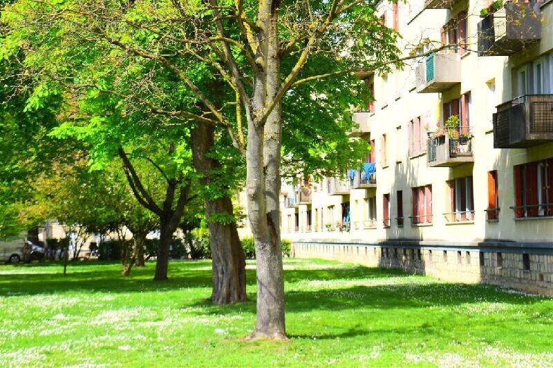 Appartement à CLICHY-SOUS-BOIS