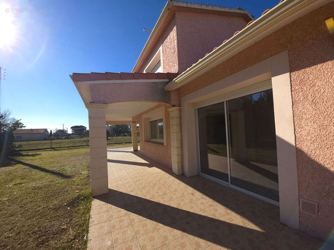 Maison à SAINT-JORY