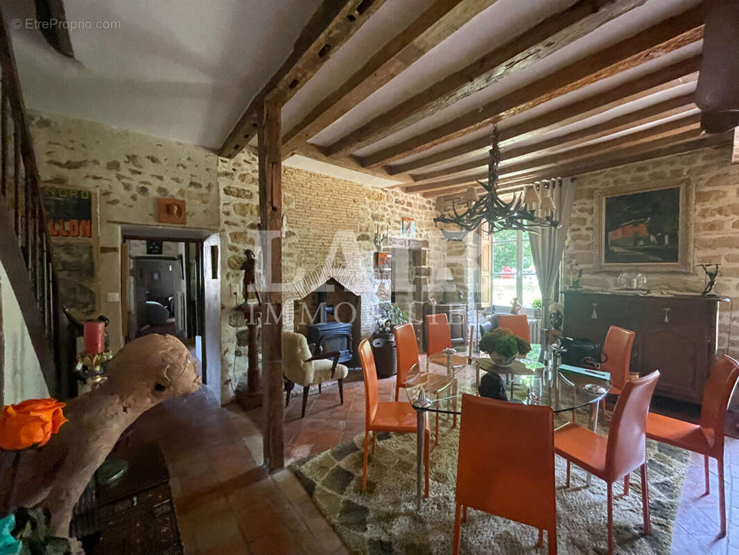 Maison à BEAUMONT-SUR-SARTHE