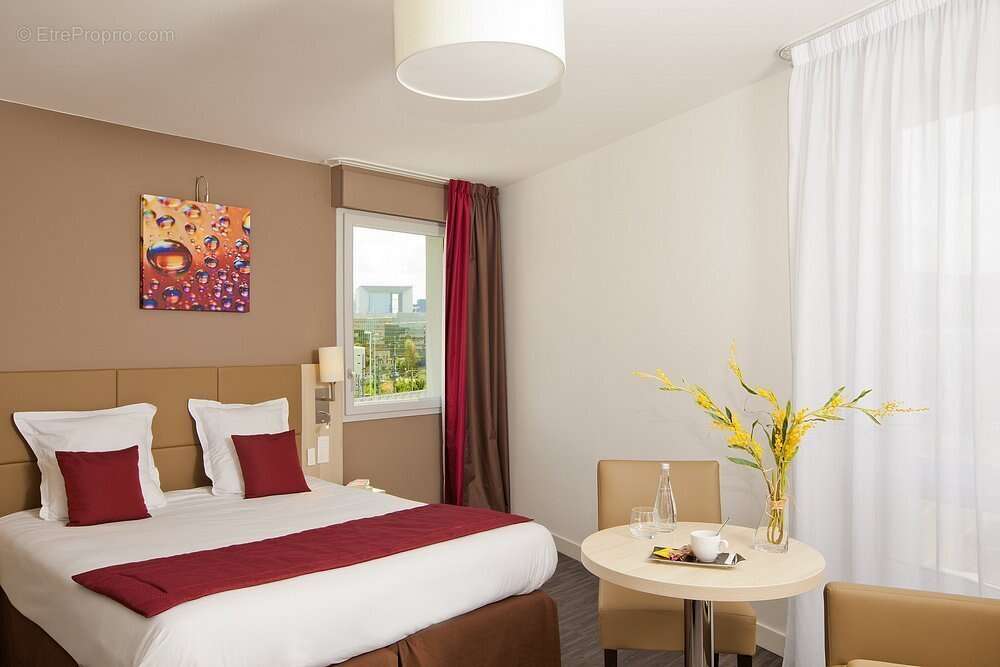 Appartement à NANTERRE