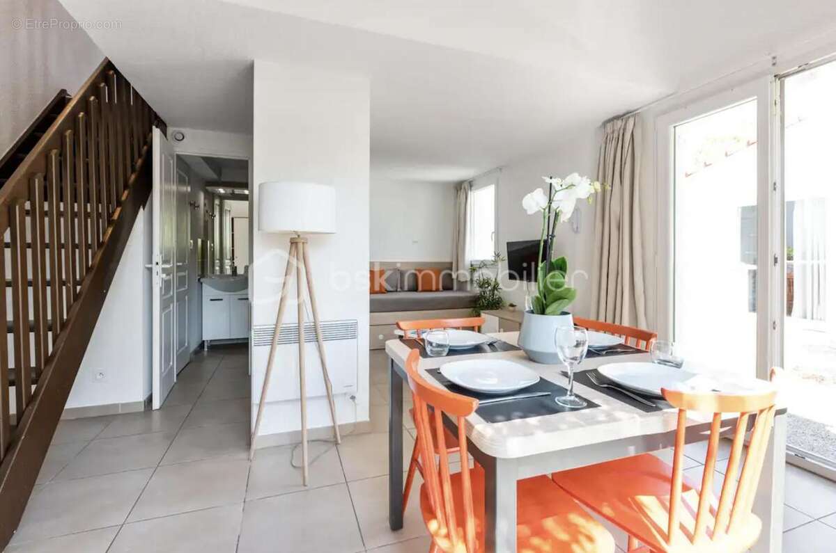 Maison à MANDELIEU-LA-NAPOULE