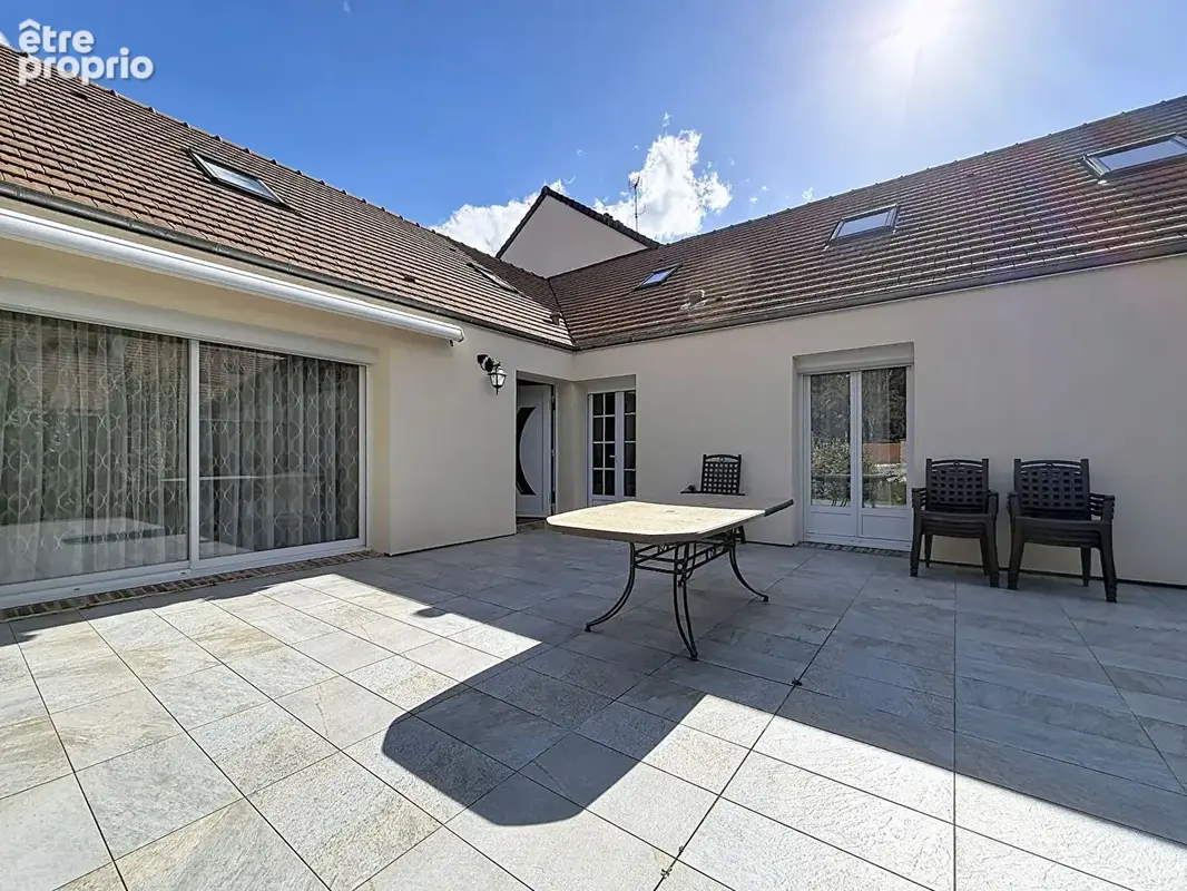 Maison 6 pièces 148 m² à vendre à Maurepas (78310) - photo 2
