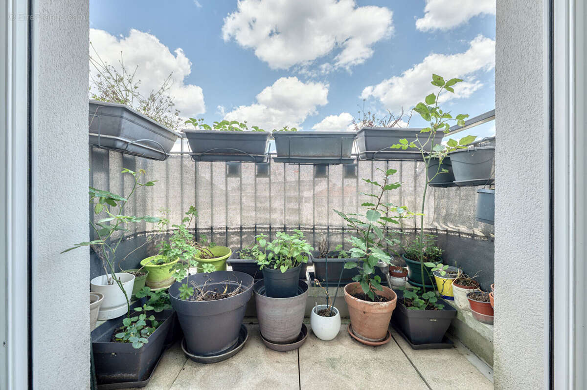 Appartement à LE PERREUX-SUR-MARNE