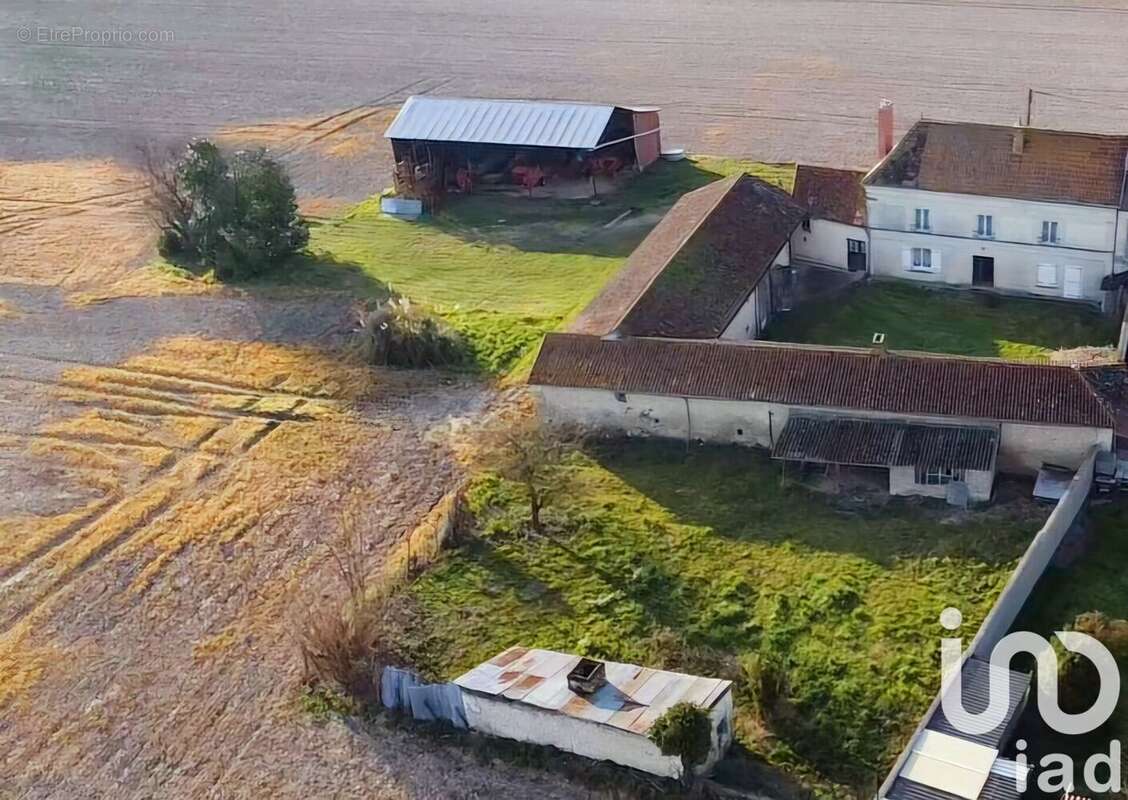 Photo 3 - Maison à SOSSAIS