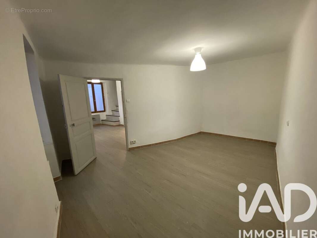 Photo 4 - Maison à TRETS