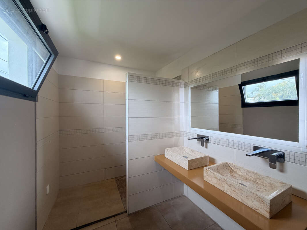 Maison à LE TAMPON