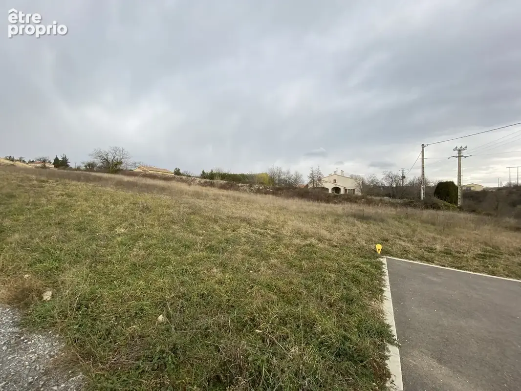 Terrain 900 m² à vendre à Villeneuve-De-Berg (07170) - photo 2