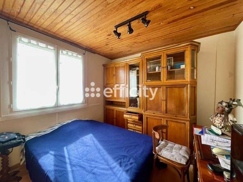 Maison à ROUSSILLON