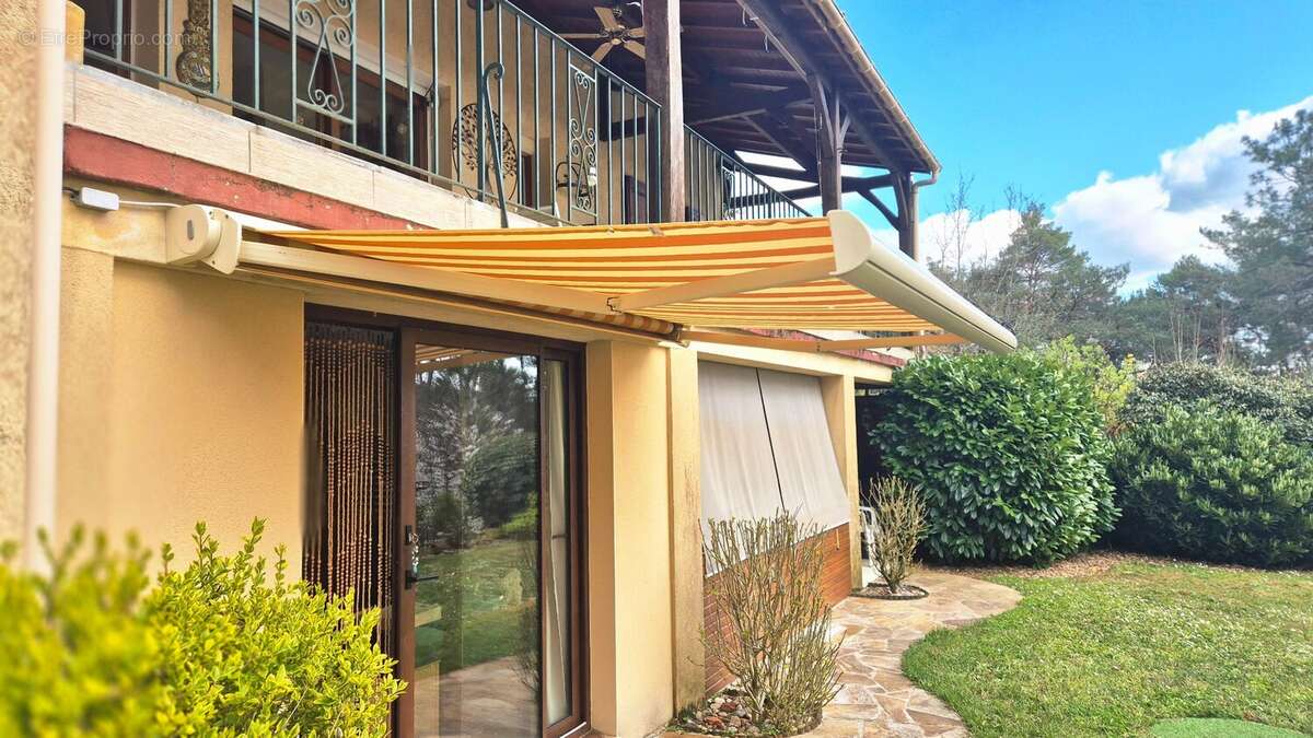 Maison 134 m² à Sarlat-La-Caneda  - photo 10