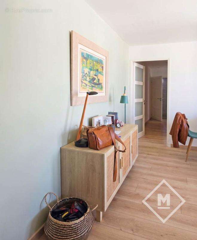 Appartement à MARSEILLE-7E